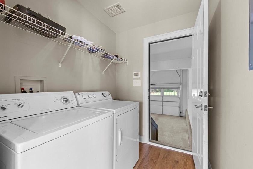Experience the perfect blend of space, serenity, and convenience - photo 28