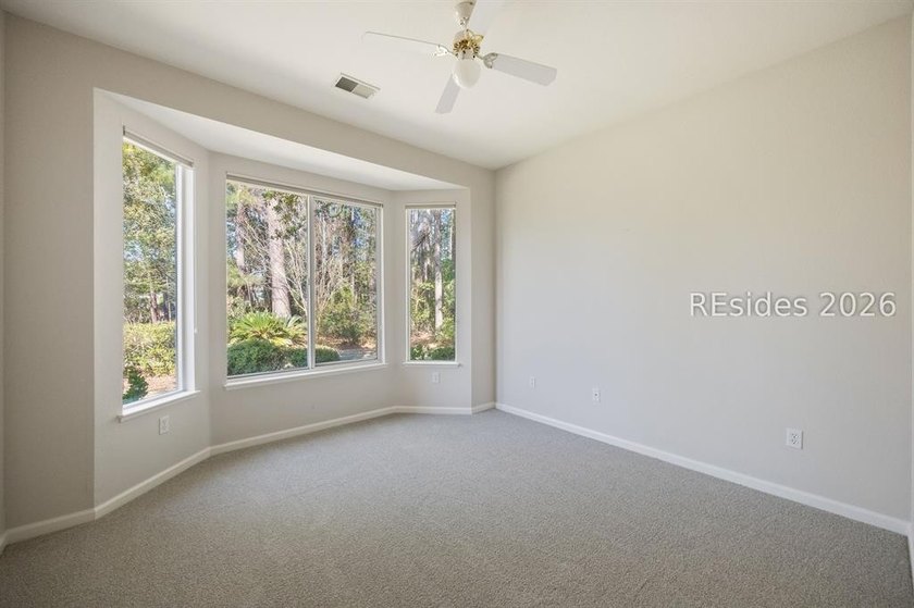 Live the Sun City dream in this expanded Longleaf model, one of - photo 15