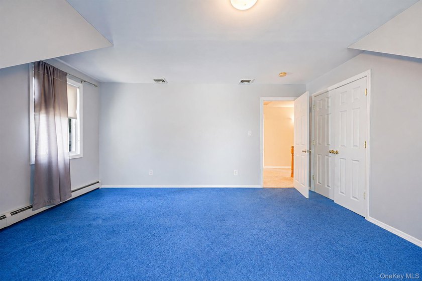 Over 3000 Sq ft post modern colonial on oversized lot with 6+ - photo 31