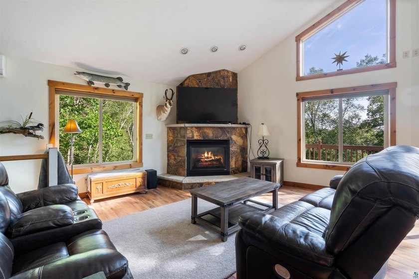 Horse lovers, your dream property has arrived! Nestled on 76.06 - photo 21