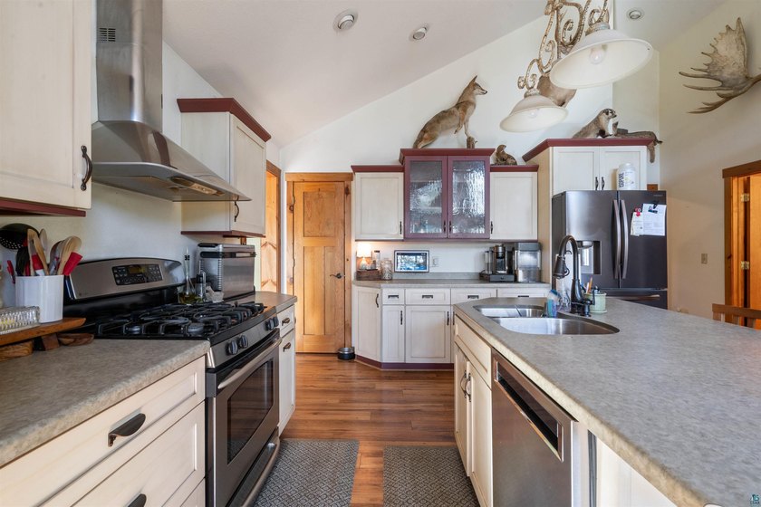 Horse lovers, your dream property has arrived! Nestled on 76.06 - photo 26