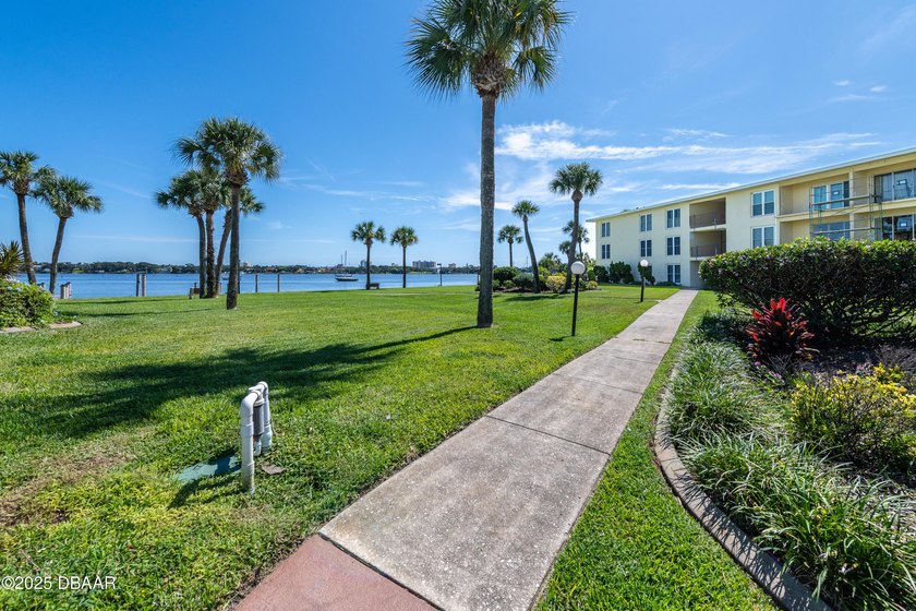 Do not miss your opportunity to own this 2/2 condo in Daytona - photo 24