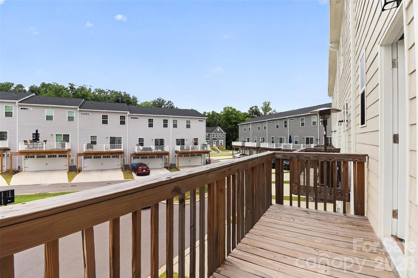 Built by award-winning Brookline Homes, this beautifully - photo 20