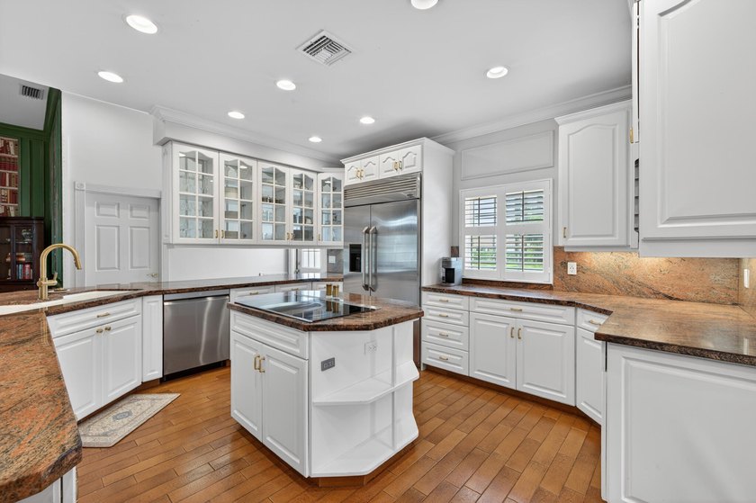 Experience the epitome of luxury in this meticulously maintained - photo 20