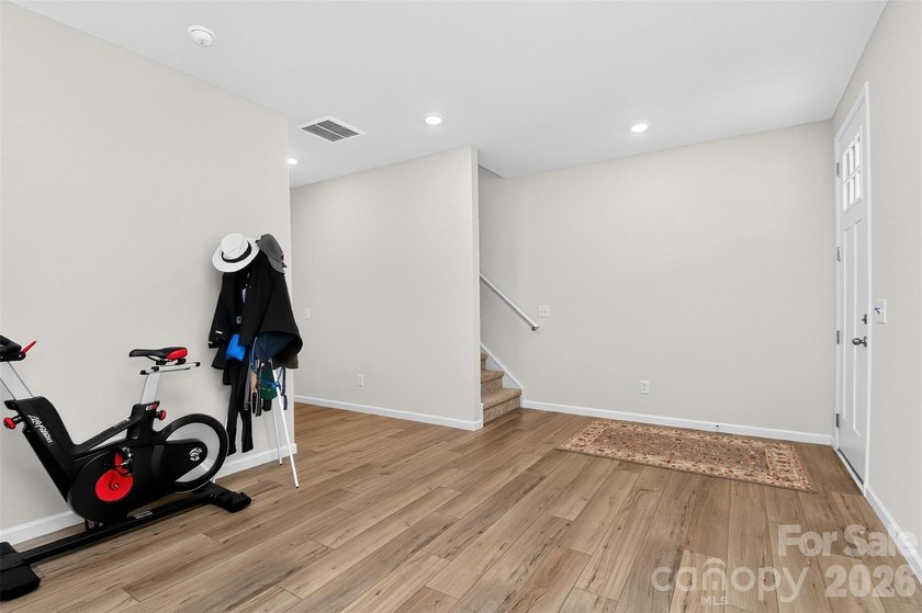Built by award-winning Brookline Homes, this beautifully - photo 35
