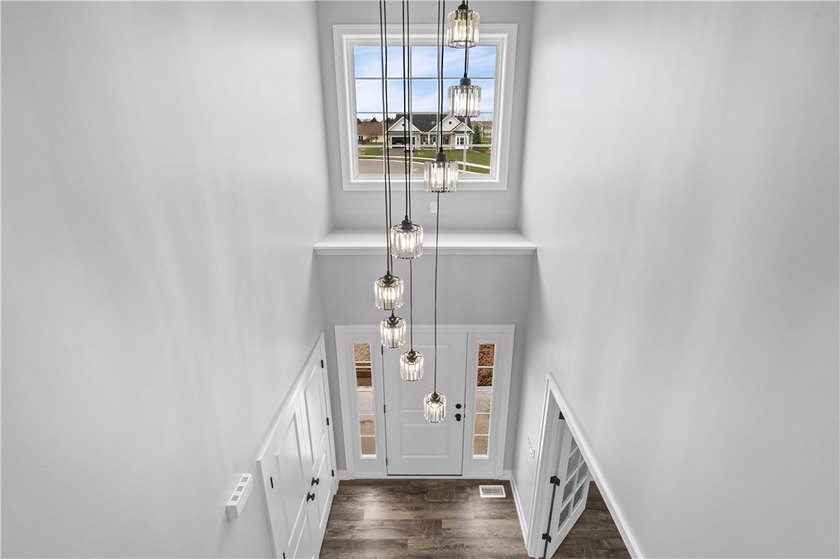 Move-In Ready New Construction in a Beautiful Cul-de-Sac - photo 17