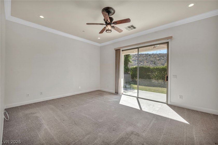 Discover your dream home in the prestigious, guard-gated Anthem - photo 30