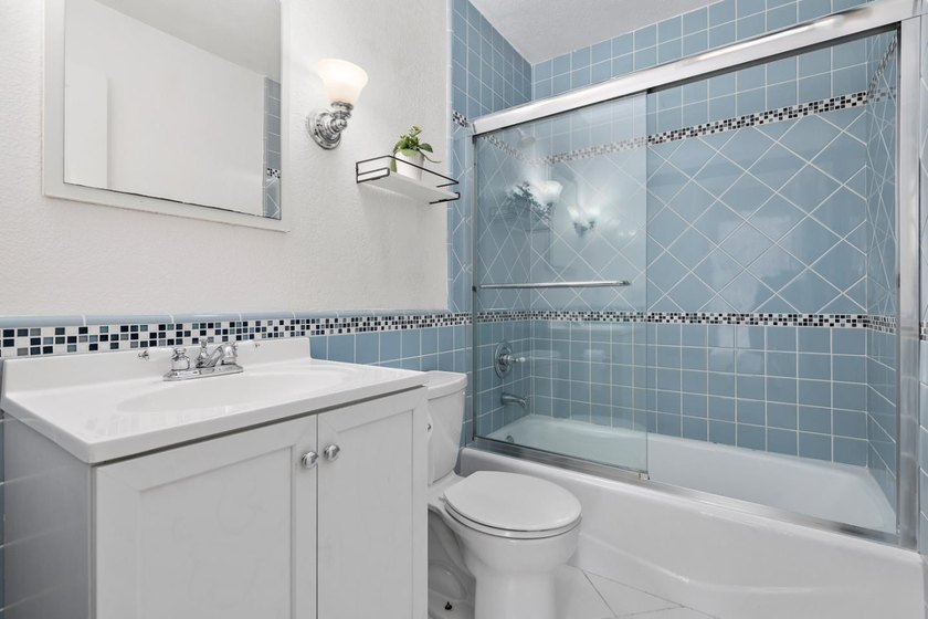 Welcome to 1751 Braddock Court, a beautifully updated - photo 19
