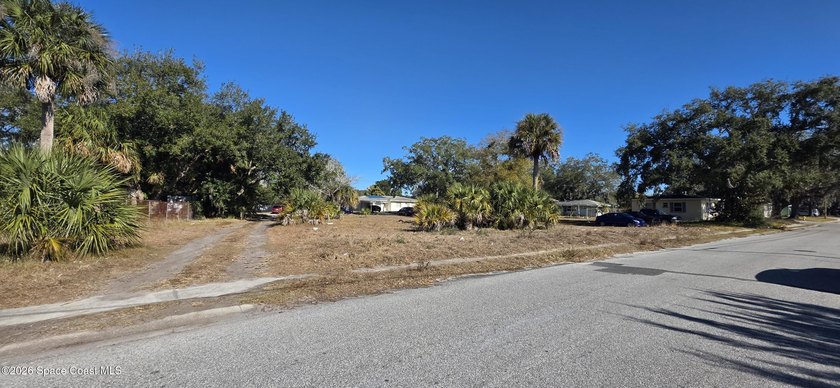 Residential lot available to build a single family home - photo 3
