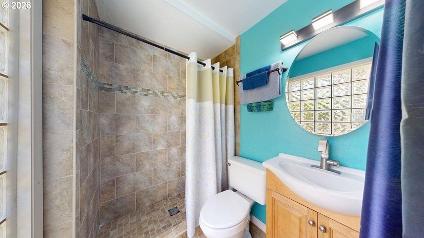 Hear and see the ocean from this delightful seaside home! Mature - photo 14