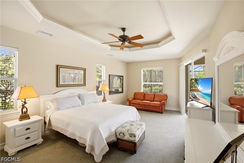 BEST VALUE IN PUNTA GORDA ISLES! Fully furnished and move-in - photo 16
