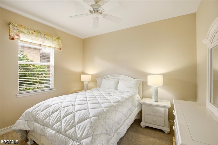 BEST VALUE IN PUNTA GORDA ISLES! Fully furnished and move-in - photo 27