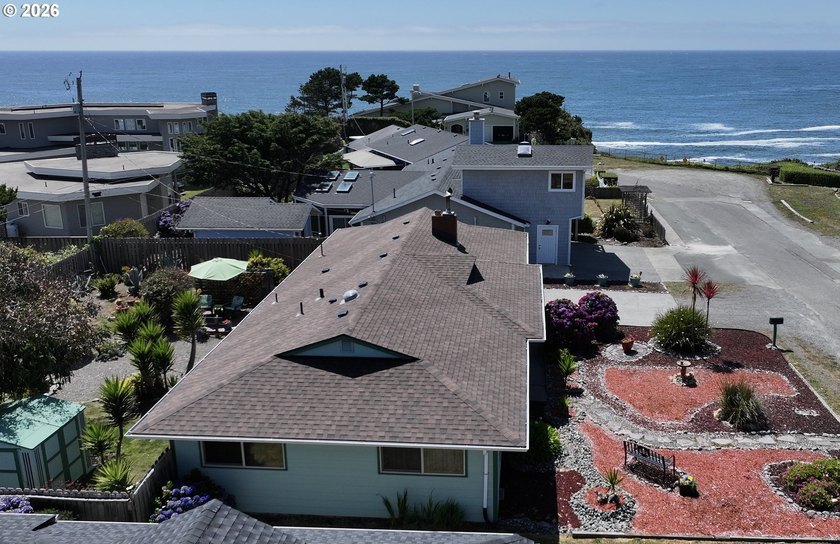 Hear and see the ocean from this delightful seaside home! Mature - photo 31
