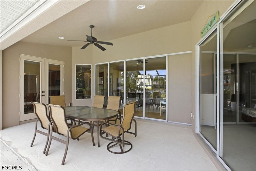 BEST VALUE IN PUNTA GORDA ISLES! Fully furnished and move-in - photo 32
