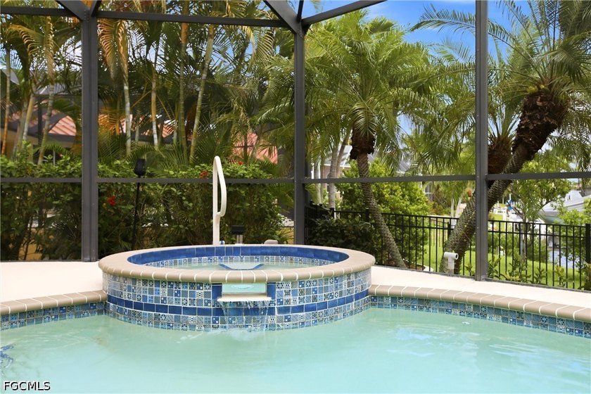 BEST VALUE IN PUNTA GORDA ISLES! Fully furnished and move-in - photo 35
