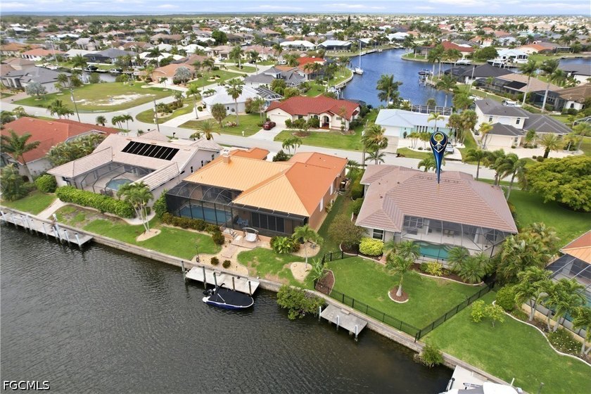 BEST VALUE IN PUNTA GORDA ISLES! Fully furnished and move-in - photo 43