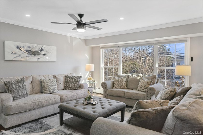 Looking for a Turn-Key Ready, stunning, and spacious home for an - photo 9