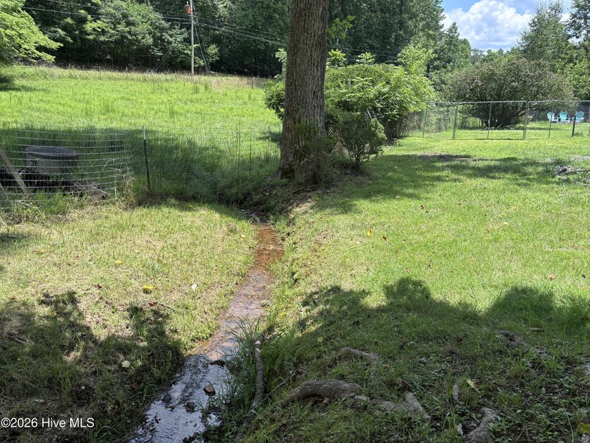 Rare Opportunity! Nestled in the beautiful mountains of Western - photo 18