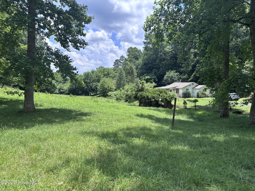 Rare Opportunity! Nestled in the beautiful mountains of Western - photo 20
