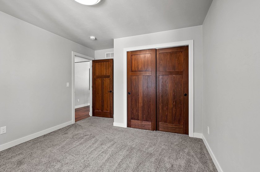 Tucked in the trees at the end of a culdesac is a gently used - photo 37
