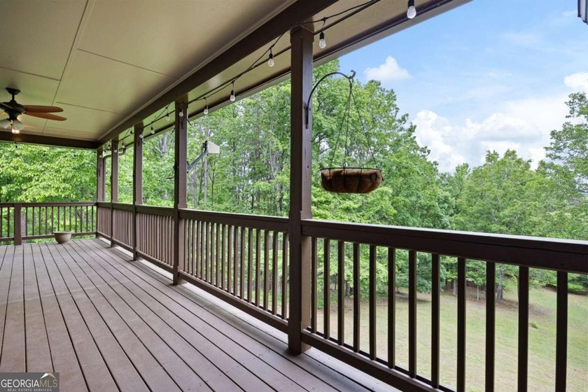 Hidden Gem! This Custom Built, 1 Owner Cartersville Ranch is - photo 12