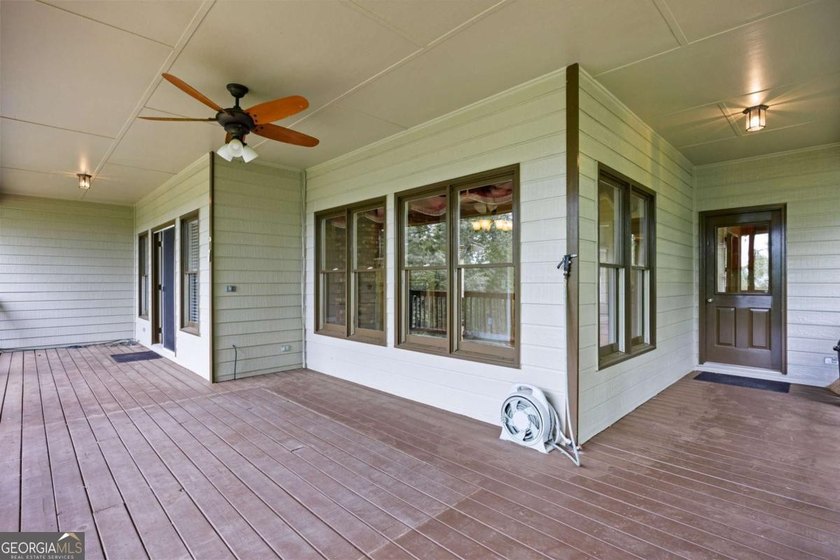 Hidden Gem! This Custom Built, 1 Owner Cartersville Ranch is - photo 15