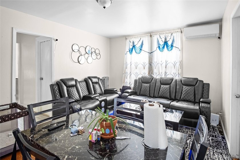 Investor opportunity in the heart of Throggs Neck! Welcome to - photo 26