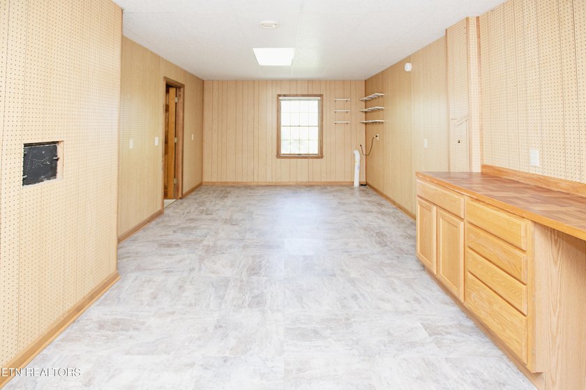 Enjoy breathtaking mountain views from all primary living areas - photo 20