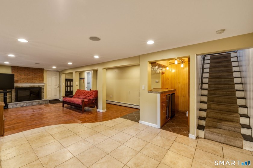 Welcome to your private lakeside retreat! Tucked away on a quiet - photo 22