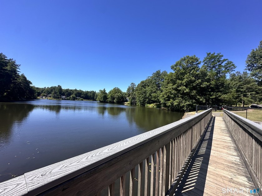 Welcome to your private lakeside retreat! Tucked away on a quiet - photo 36
