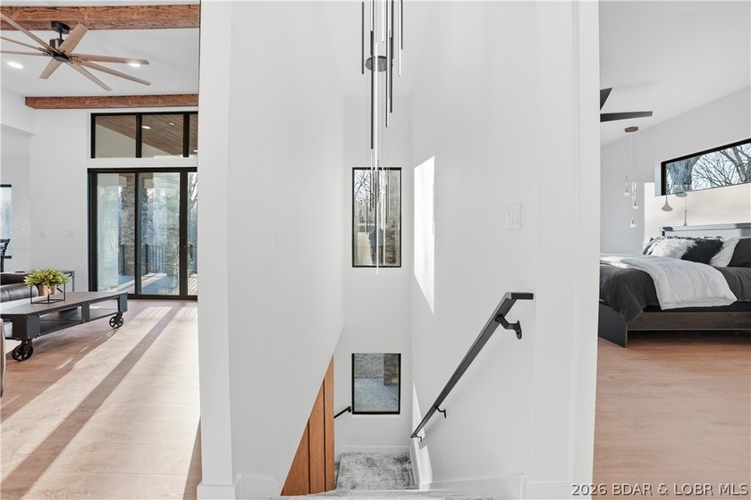 Welcome to your new modern retreat in Porto Cima. This stunning - photo 34