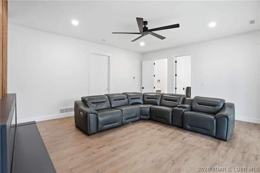 Welcome to your new modern retreat in Porto Cima. This stunning - photo 36