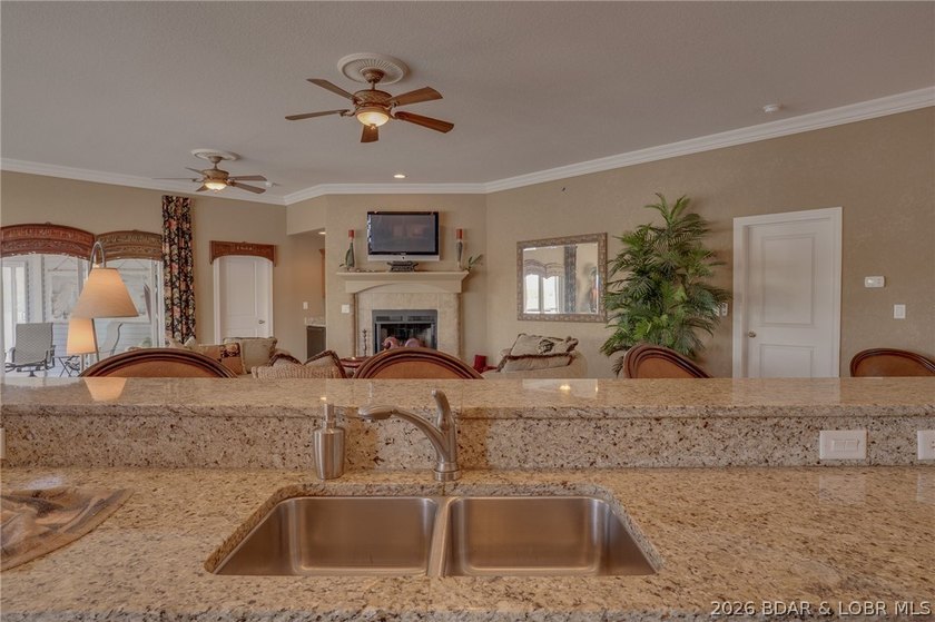 Experience top-floor luxury in this massive 3,047 sq. ft - photo 15