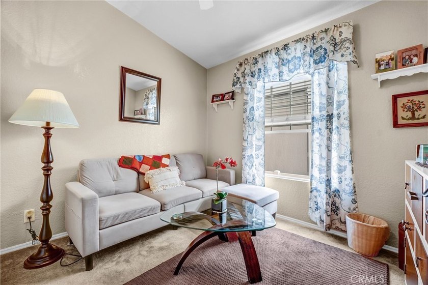 One of the nicest 55+ mobile home parks in the area! Live 4 - photo 20