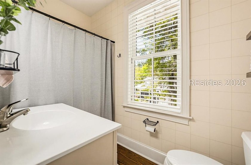 Luxury Lady's Island condominium in the highly sought-after - photo 36
