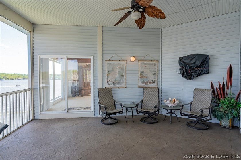 Experience top-floor luxury in this massive 3,047 sq. ft - photo 37