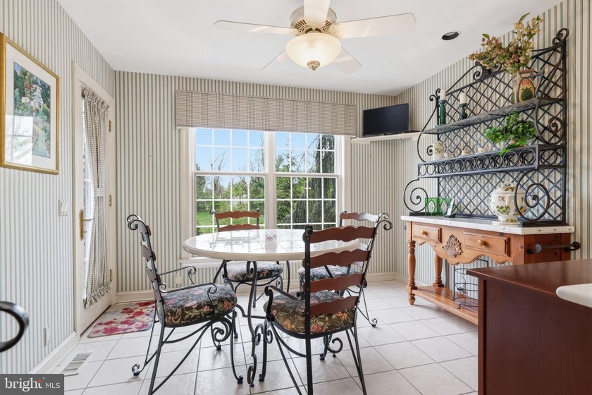 This is the one! Welcome to this beautiful end unit townhome - photo 22