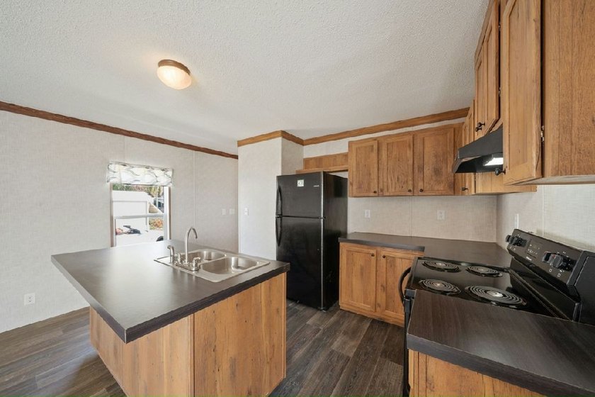 Come see why we are living our best life at Tall Pines. You can - photo 35
