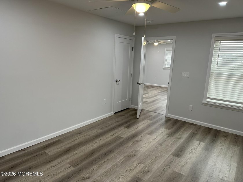Exquisitely maintained multi-use property in Toms River. Fully - photo 15