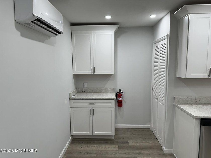 Exquisitely maintained multi-use property in Toms River. Fully - photo 17
