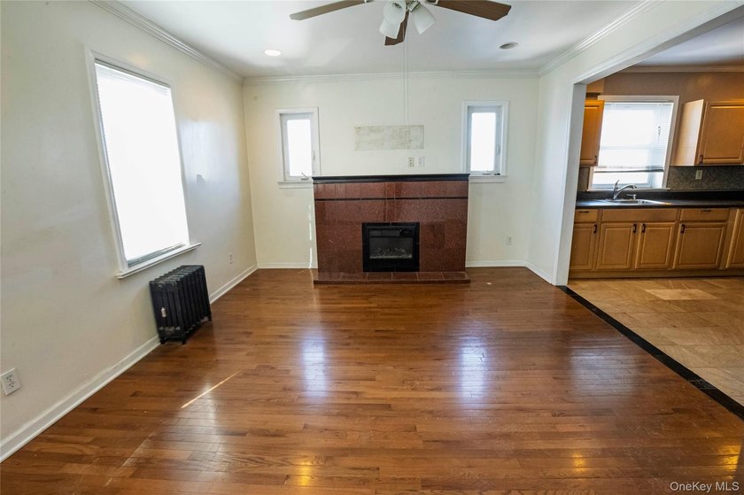 Here is a rare opportunity to own a well-cared for duplex - photo 21