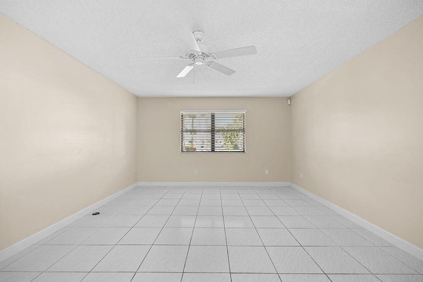 Come enjoy easy living in this well-maintained and updated - photo 24