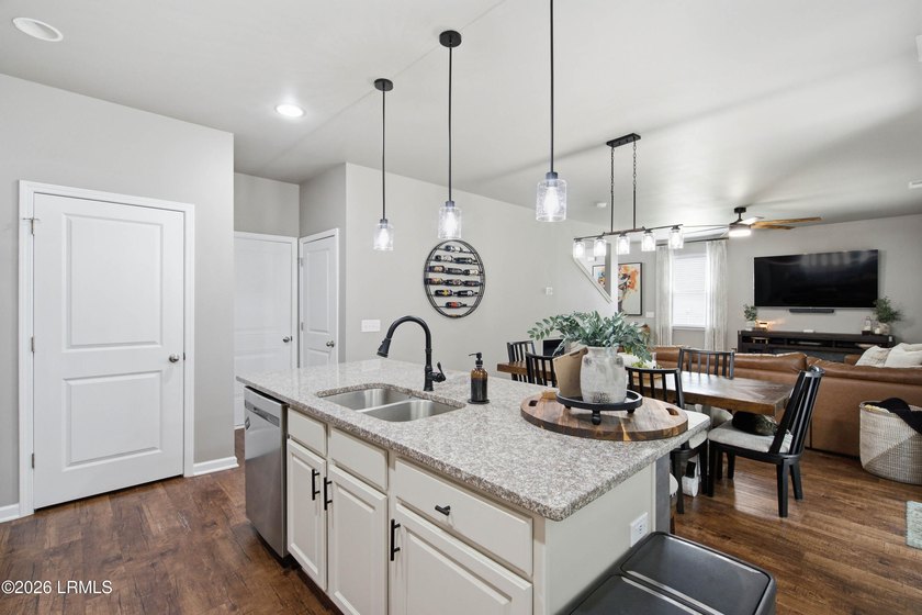 Welcome home to this meticulously maintained residence on - photo 25