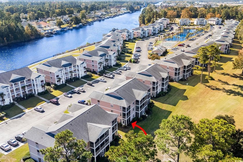This beautiful 2 bedroom 2 bath undated unit in the gated - photo 27