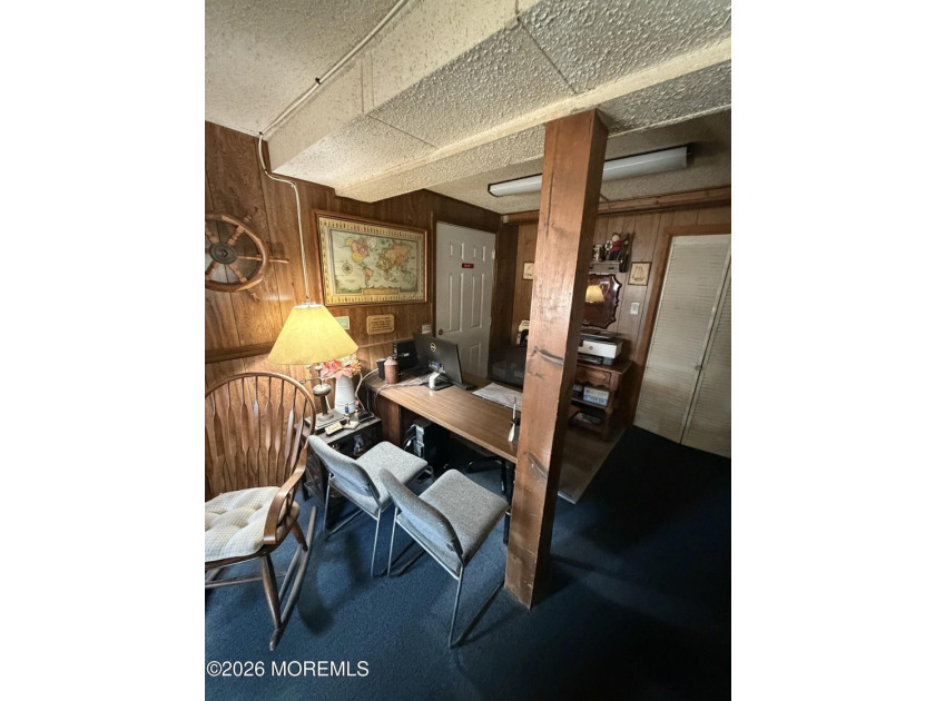 Exquisitely maintained multi-use property in Toms River. Fully - photo 28