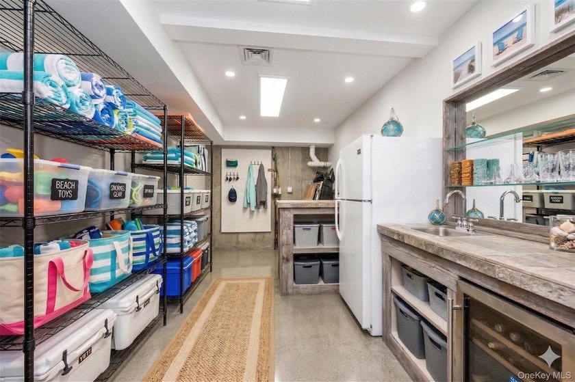 Experience the best of coastal living in this beautiful 2015 - photo 29