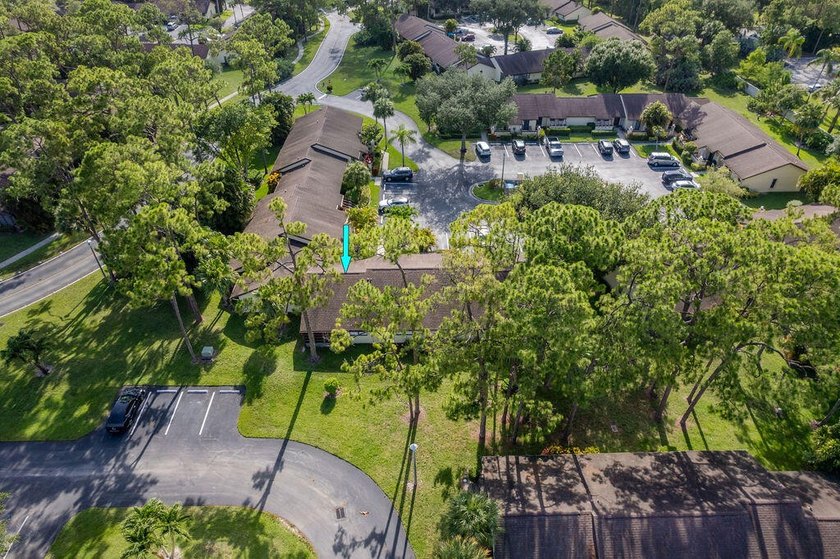 Come enjoy easy living in this well-maintained and updated - photo 38