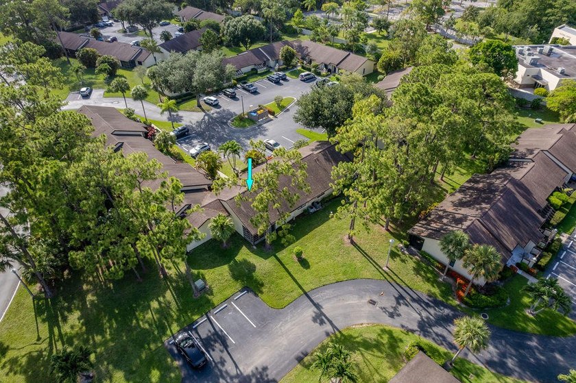 Come enjoy easy living in this well-maintained and updated - photo 39