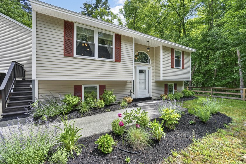 Experience the best of Maine living with deeded access to the - photo 3