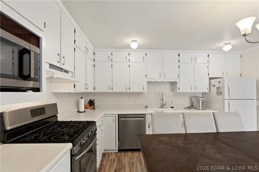 ALERT!! GOLDILOCKS PROPERTY!! With massive views, gentle &amp; - photo 17